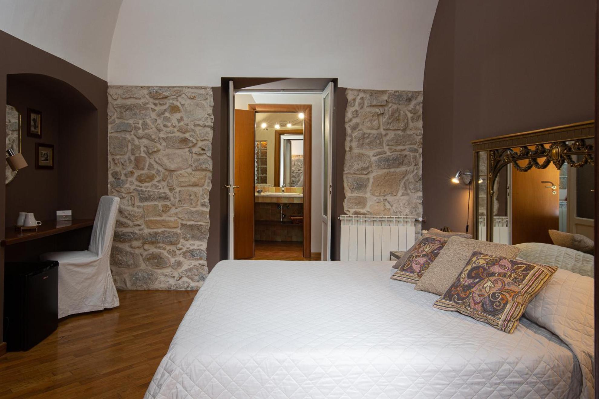 Palazzo Cosentino Bed & Breakfast Caltanissetta Exterior photo